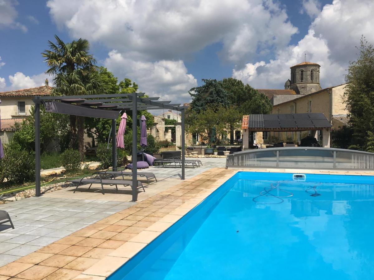 Bois Jardin D'Arcy - Chambres D'Hotes Avec Piscine Et Spa מראה חיצוני תמונה