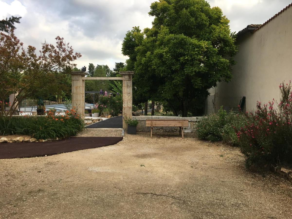 Bois Jardin D'Arcy - Chambres D'Hotes Avec Piscine Et Spa מראה חיצוני תמונה